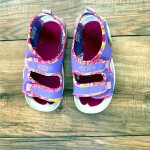 Keen Kids Purple Athletic Waterproof Sandals! EUC
